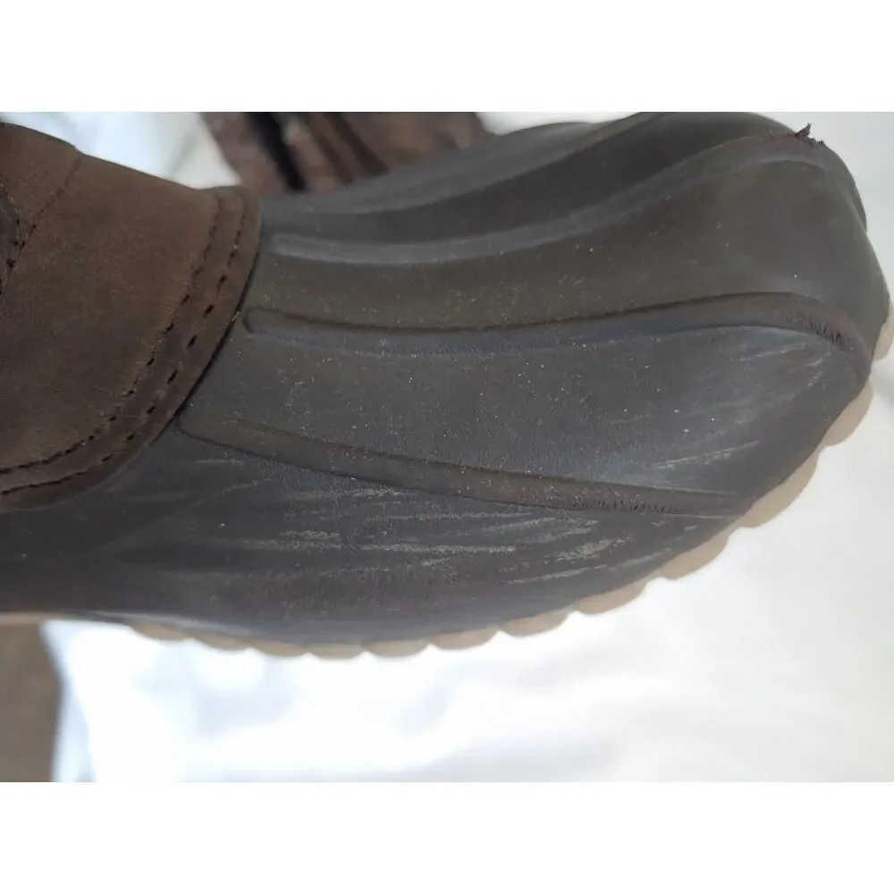 Baretraps FIANNA Womens Size 6M Brown Ankle Duck Boot.